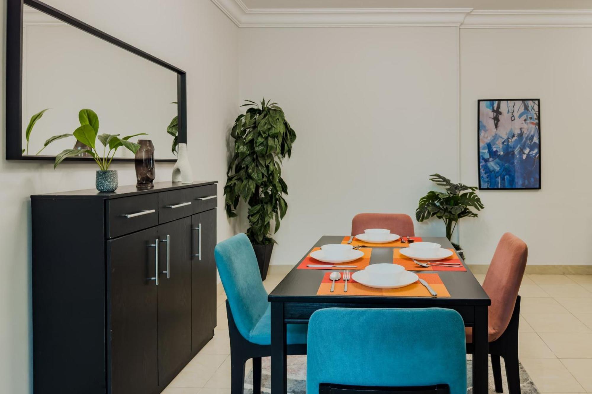 Distinct & Decent 2 Bdr Apt Steps From Nightlife And Airport Cairo Exterior foto