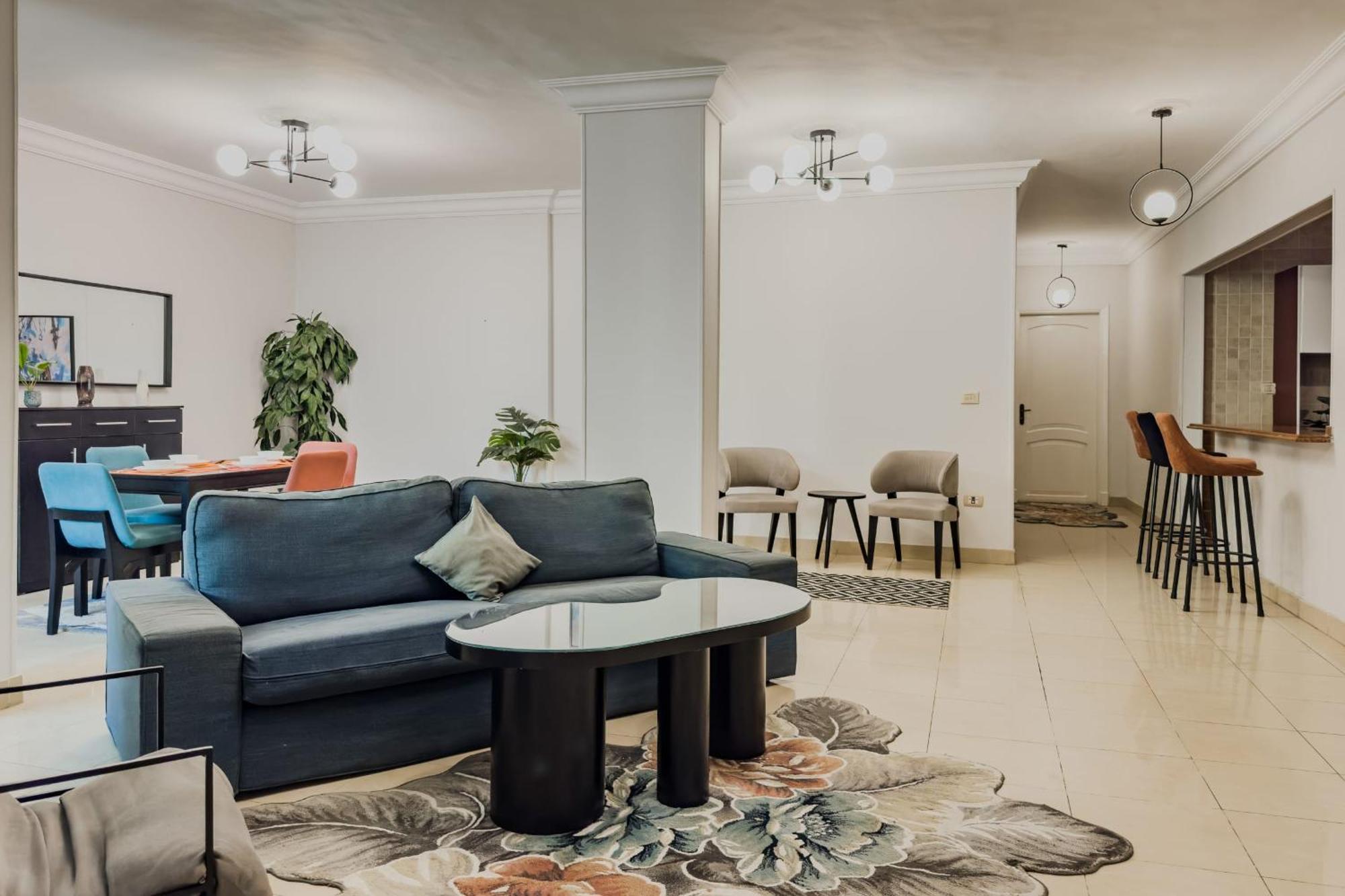 Distinct & Decent 2 Bdr Apt Steps From Nightlife And Airport Cairo Exterior foto